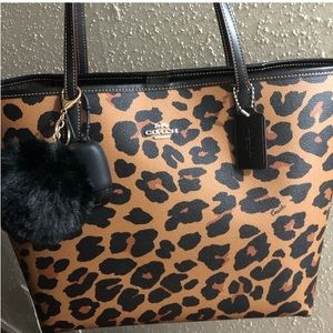 Coach leopard tote